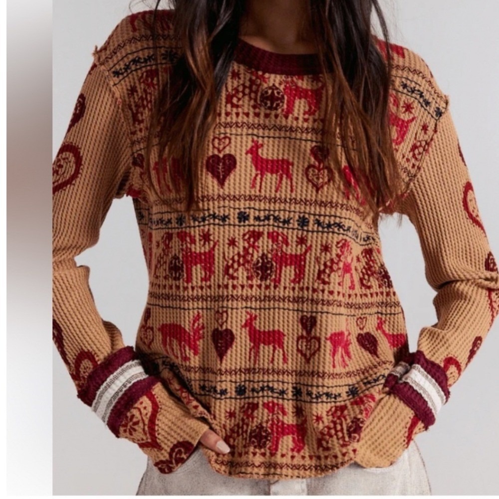 We The Free Blissful Layering Tee Deer Hearts Waffle Knit Long Sleeve Tan Red S